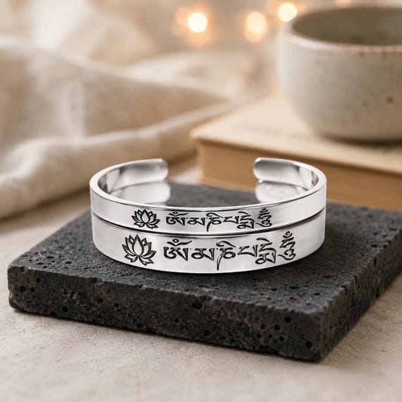 Om Mani Padme Hum Bracelet - tibetan wisdom prayer bracelet Cuff Bangle