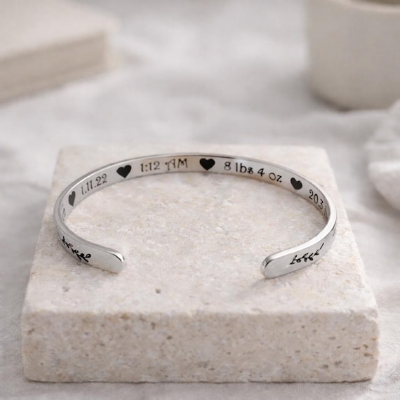 Baby Boy Girl Birth Stats Bracelet, Gift for Mom after Birth, New Mom Jewelry, Custom made Gift for New Mother, couple. Newborn Gift