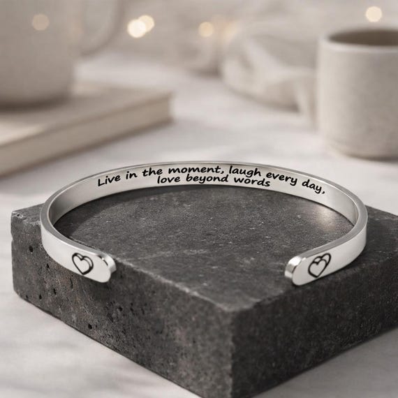 Live in the moment Bracelet, Inspirational Bracelet,  Quote Jewelry