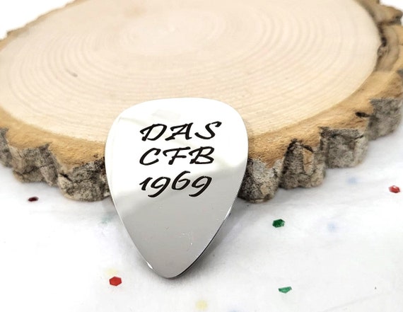 Custom Engraved Pocket Hugs Token- Guitar Pick  as Valentine Gift / Personalized up to 10 Lines message on Each Side.