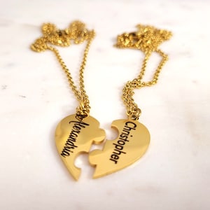 Girlfriend Boyfriend Gift - Personalized Name Interlocking Puzzle Heart Pendant Necklace Pair - A Meaningful Gift for Your Loved One