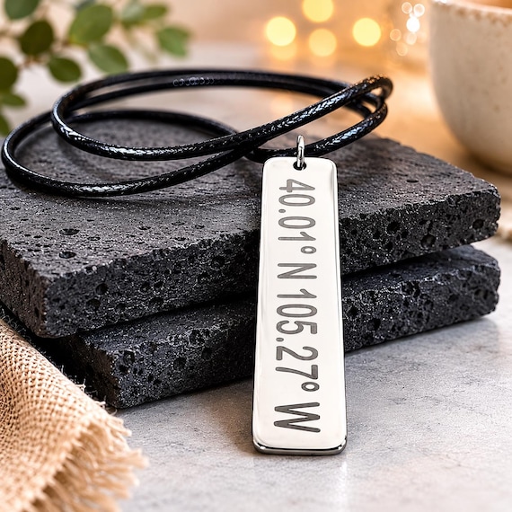 Custom Coordinate Necklace - Custom Location Pendant - Coordinates Necklace - Coordinates Jewelry - Memorable Necklace