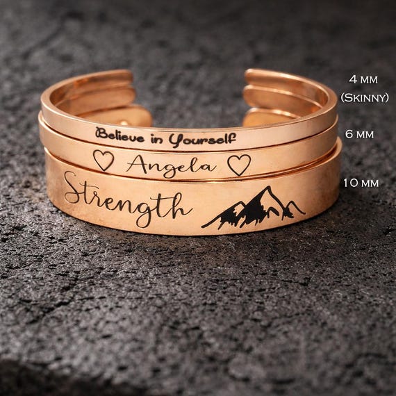 Rose Gold Personalizable bracelet jewelry & Custom Engraved Gifts for Women.