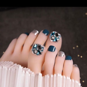 Press on Toenails | Rhinestone nails | Stick on nails | Instant Pedicure