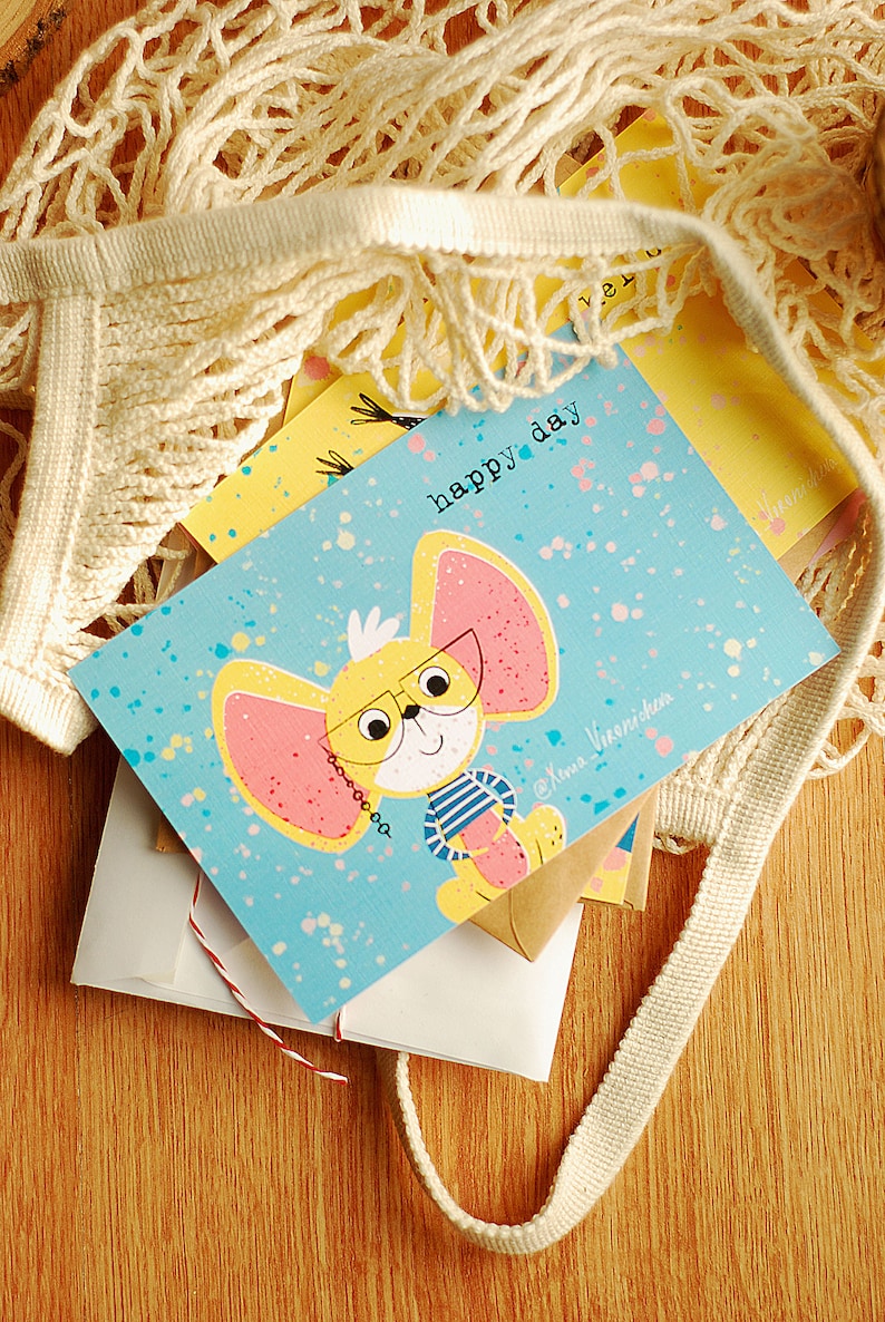 Sending happiness greeting card with little mouse illustration downloadable