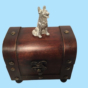 German Shepherd Musical Jewelry or Trinket Box. Available With or Without Music. Made In Texas