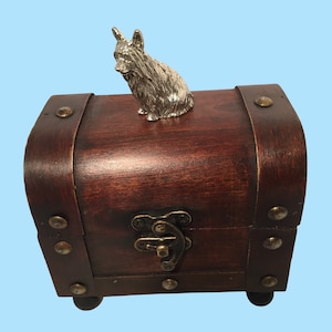 Silky Terrier Musical Jewelry or Trinket Box. Available With or Without Music. Made In Texas