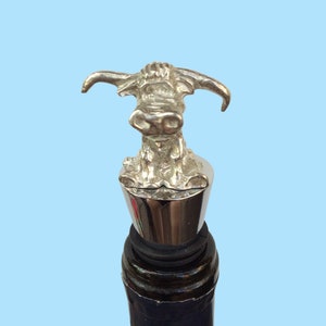 Longhorn Wine Bottle Stopper.  The Pewter Figure is Cast with the Finest Jewelry Grade Pewter.  Cast and Made in Texas