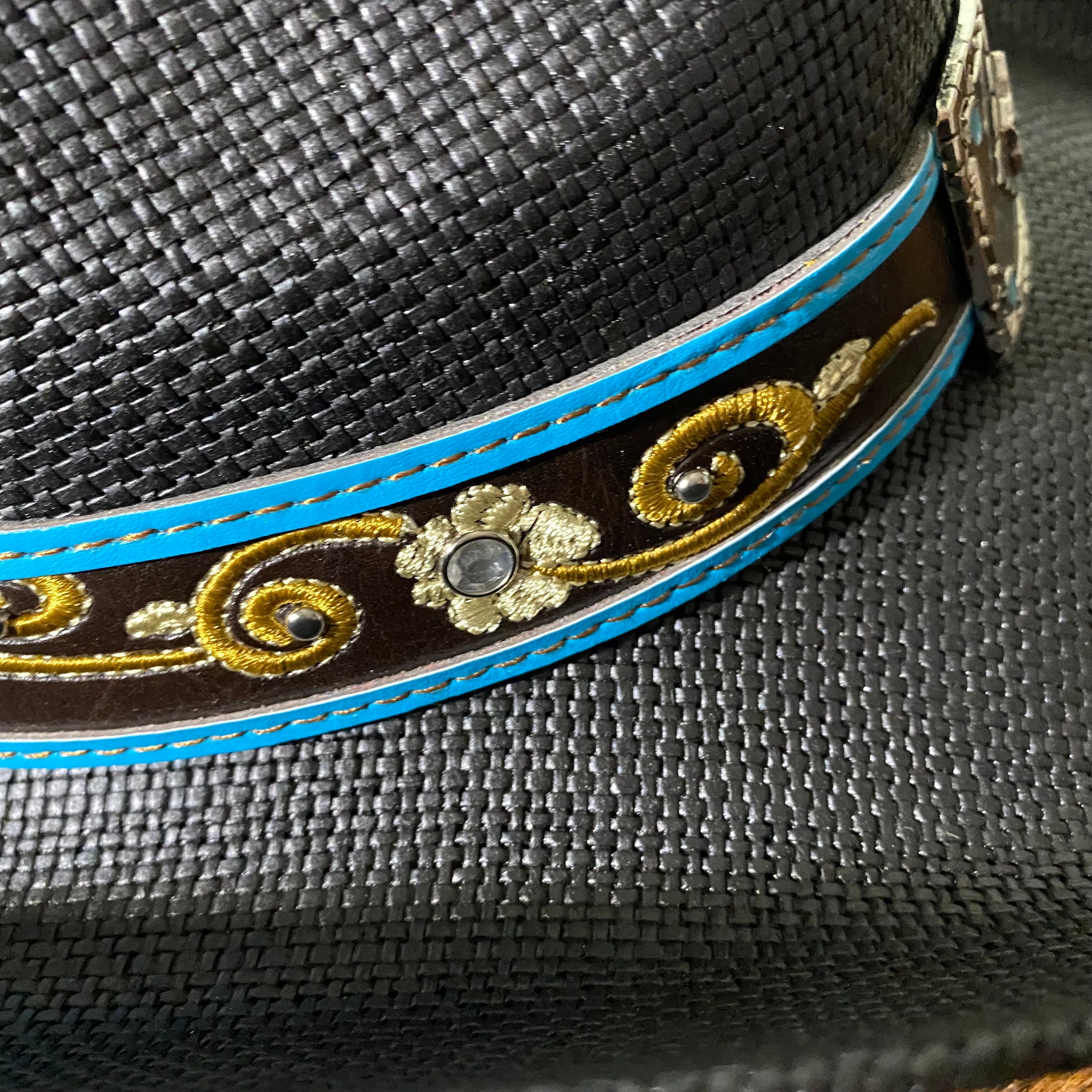 Black Straw Cowboy Hat Vintage Look With Black Hat Band  display picture 3