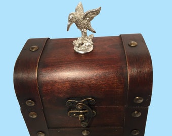 Hummingbird jewelry or trinket box. music options below. made in texas