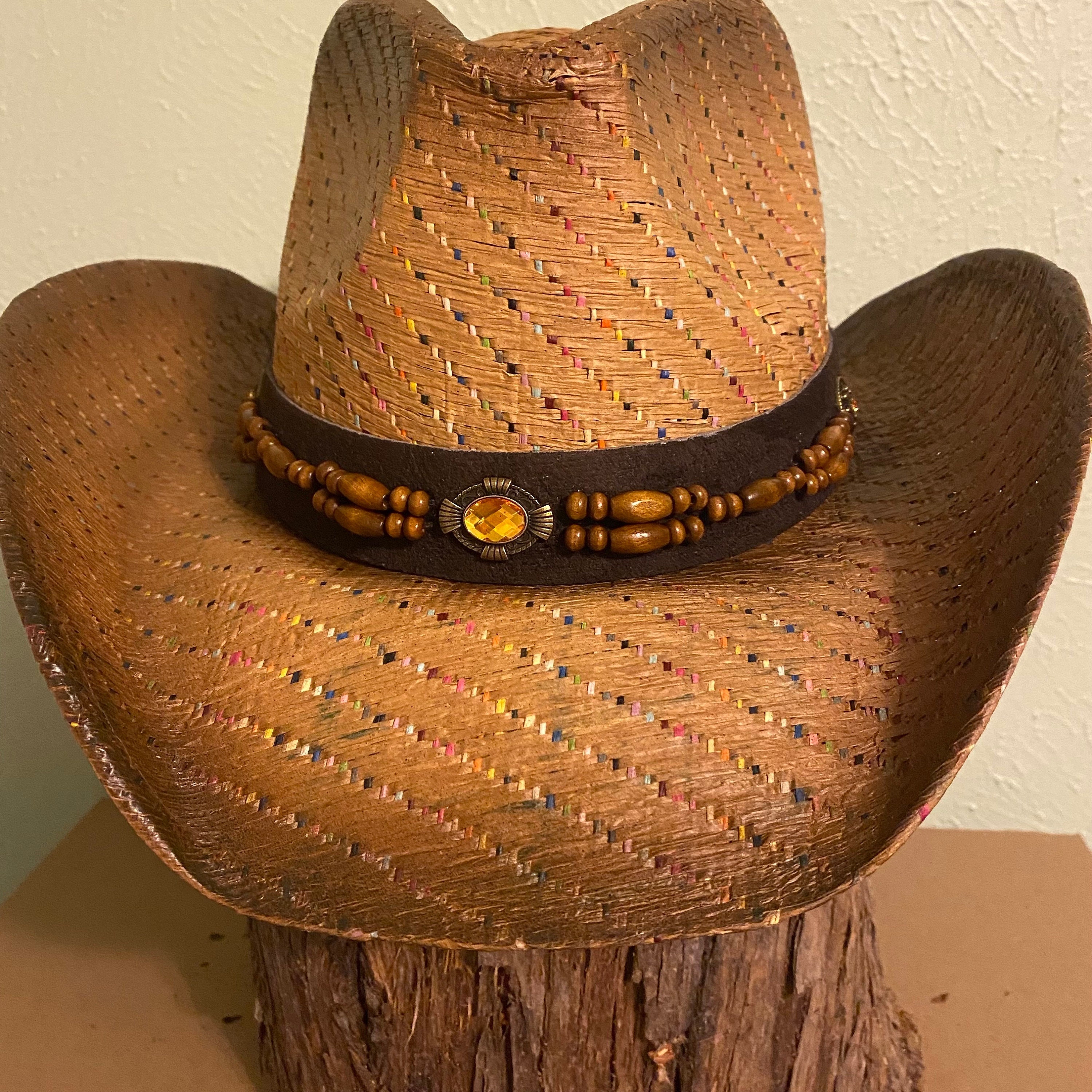 Multicolored Straw Cowboy Hat, Unique Design, Brown Leather  display picture 1