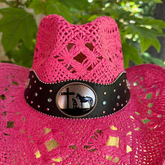 Pink Straw Cowboy Hat with Decorative Band m_6a36e94cbedd3412580bb6ae.jpg main image 3