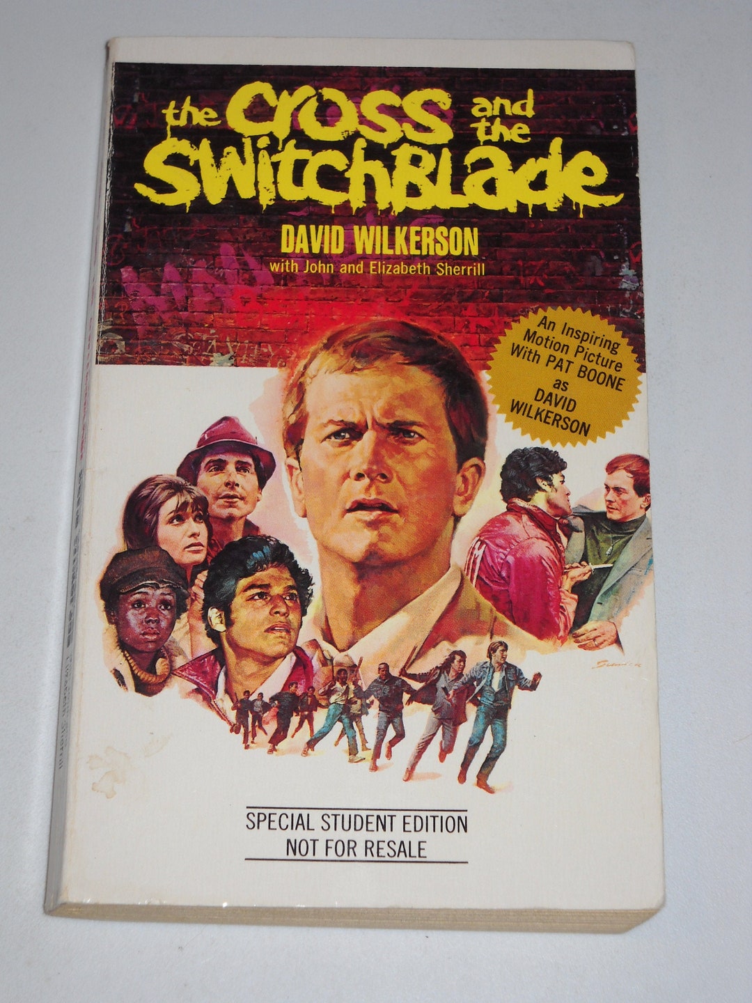 1990 the Cross and the Switchblade Movie Paperback Book Pat Boone Erik