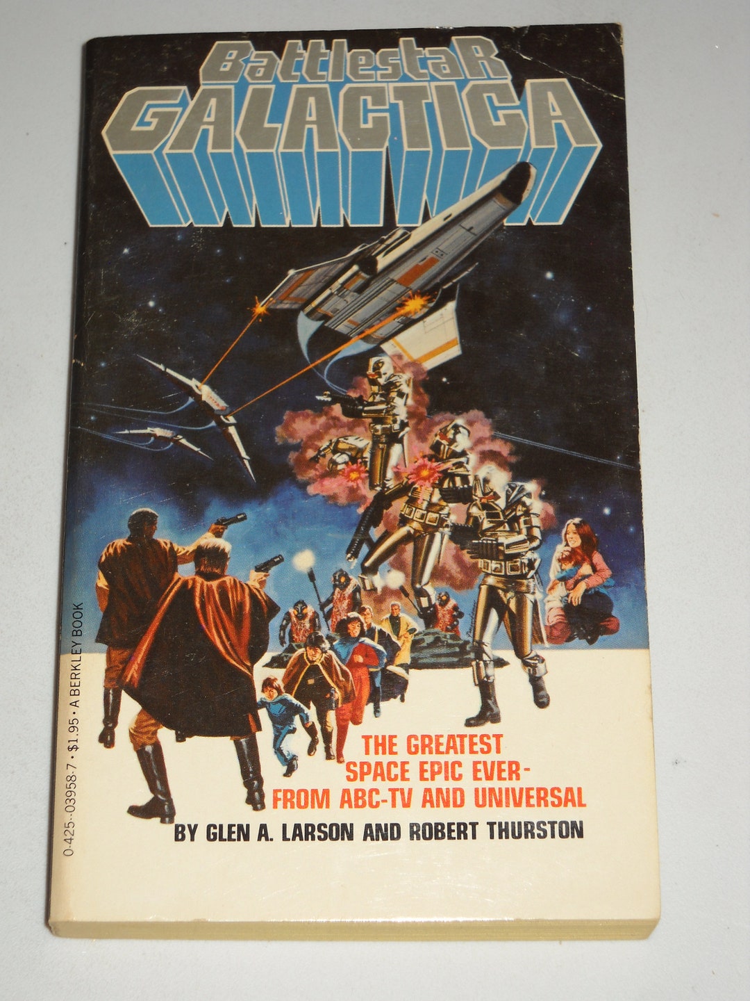 1978 Battlestar Galactica 1 TV Tie-in Paperback Book Science Fiction ...