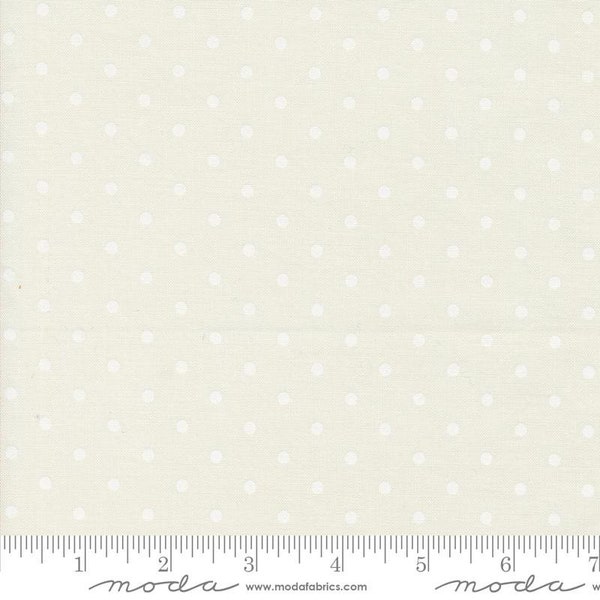 My Summer House Dottie Dots 3046 Cream White - Moda Fabrics - Dot Dotted - Quilting Cotton Fabric