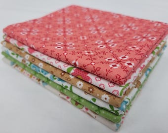 Granny Chic Fat Quarter Bundle 6 pieces 6FQ-GRANNYCHIC - Lori Holt - Riley Blake Designs -  Precut - Floral - Quilting Cotton Fabric