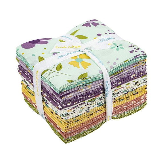 SALE Hello Spring Fat Quarter Bundle 21 Pieces Riley Blake Designs