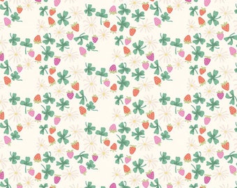 Chloe Strawberries C14524 Cream - Riley Blake Designs - Scattered Flowers Strawberries Clovers - Quilting Cotton Fabric