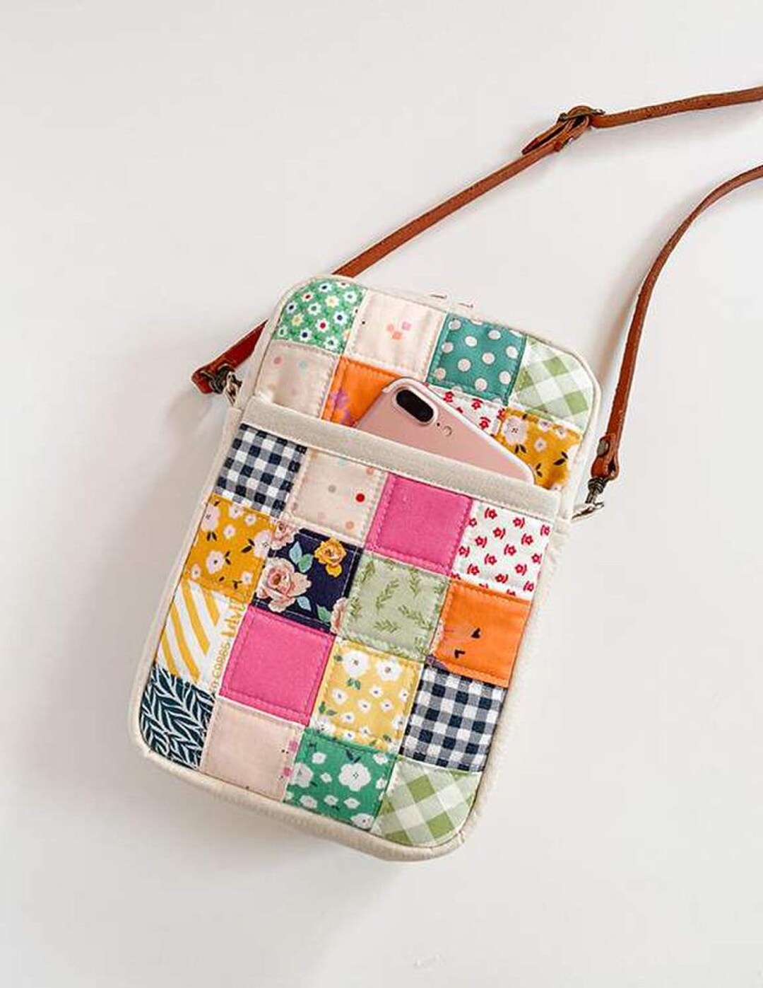 SALE Minki Kim Sun Patch Crossbody Bag Project Quilt PATTERN