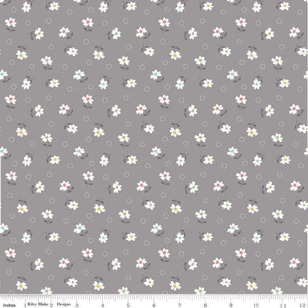 OFERTA Tela de algodón para patchwork Farm Girl Vintage Daisy C7877 Gris - Riley Blake - Flores - Lori Holt
