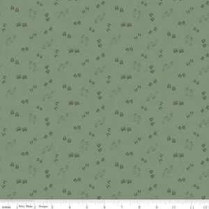 Let&#39;s Get Lost in the Woods Tracks C15124 Sage - Riley Blake Designs - Animal Prints - Quilting Cotton Fabric