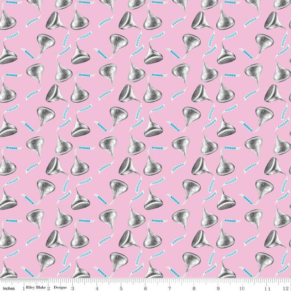 Celebrate with Hershey Valentine's Day Kisses Toss C12803 Pink - Riley Blake Designs - Hershey's Chocolate - Quilting Cotton Fabric