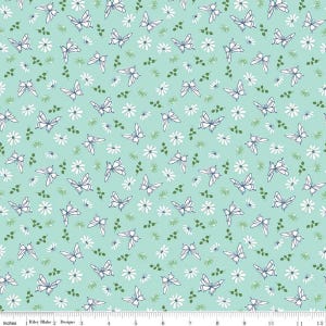 Melody Flutter Flora C15143 Songbird - Riley Blake Designs - Blossoms Leaves Floral - Quilting Cotton Fabric