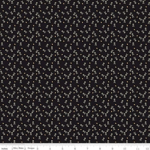 24" End of Bolt - Beggar's Night Skulls C14508 Black - Riley Blake Designs - Halloween Skulls Crossbones Stars - Quilting Cotton Fabric