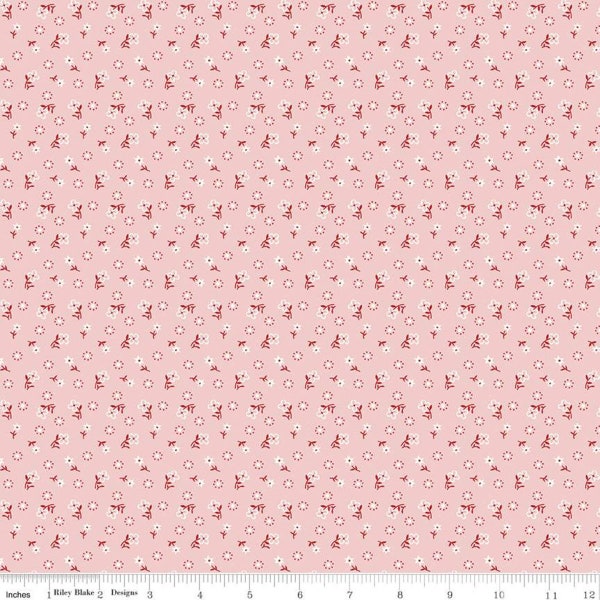 SALE Calico Meadow C12843 Frosting - Riley Blake Designs - Lori Holt - Floral Flowers - Quilting Cotton Fabric