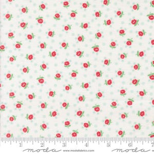 Summertime Fairground 55328 Cream - Moda Fabrics - Floral Flowers Blossoms - Quilting Cotton Fabric