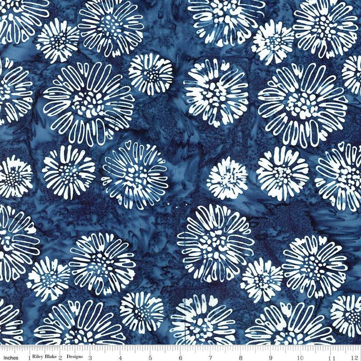 Batiks Expressions Let Freedom Reign BT23194-309 Moody Blues