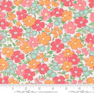 Summertime Garden 55323 Cream Pastel - Moda Fabrics - Floral Flowers Blossoms - Quilting Cotton Fabric