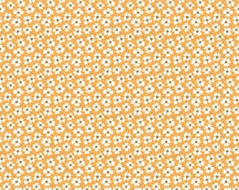 Flea Market Daisy C10219 Yellow - Riley Blake Designs - White Daisies on Yellow Floral Flowers - Lori Holt  - Quilting Cotton Fabric