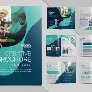 Puede incluir: Plantilla de folleto creativo en azul marino y turquesa. La portada presenta un equipo de negocios y el texto "CREATIVE BROCHURE TEMPLATE". Folletos adicionales muestran conceptos de negocios y fotos de equipo.