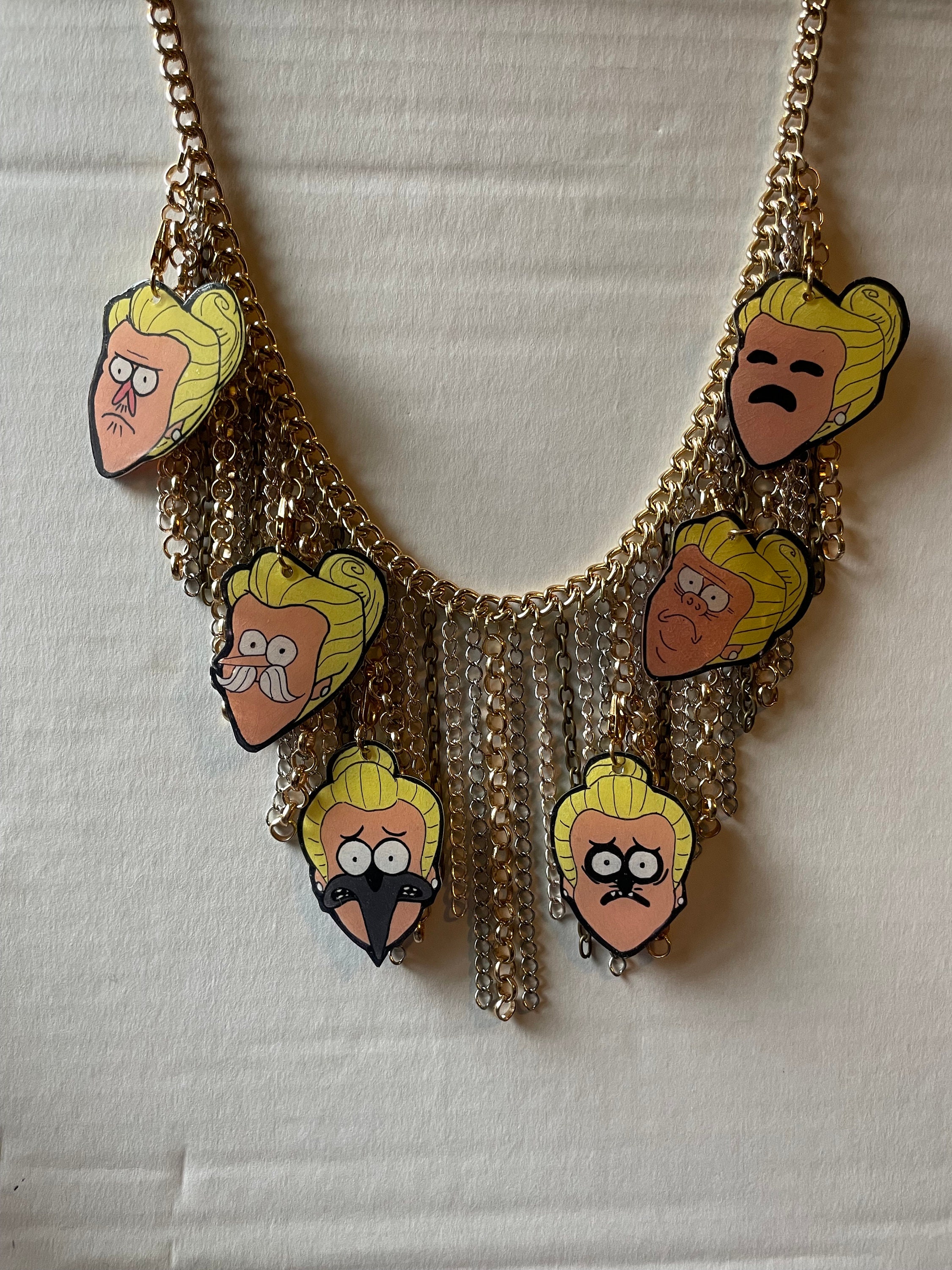 Spectacle régulier ~ Mardochée ~ Rigby ~ Deadly Dinks ~ Dessins animés ~ Hamboning ~ Mardochée et les Rigby ~ Bijoux
