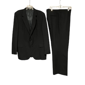 Vintage Kuppenheimer Suit 46 Two Piece Jacket Pants 42 x 31 Pinstripe Minimalist