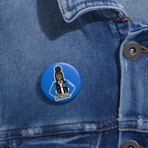 HBCU Barbie Schwarz & Blau Custom Pin Buttons
