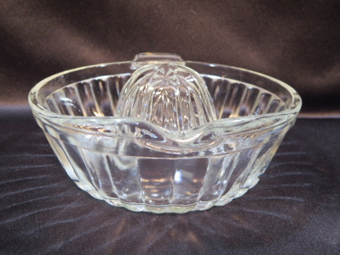 Vintage Clear Glass Juicer Reamer Fruit Juicer Ribbed on Etsy