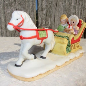 Vintage Christmas Colonial Village Horse Drawn Sleigh - 1987 Geo Z Lefton - Collectible Holiday Decor
