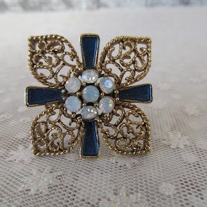 Vintage Square Floral Brooch