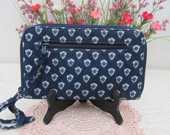 vera bradley around the neck wallet