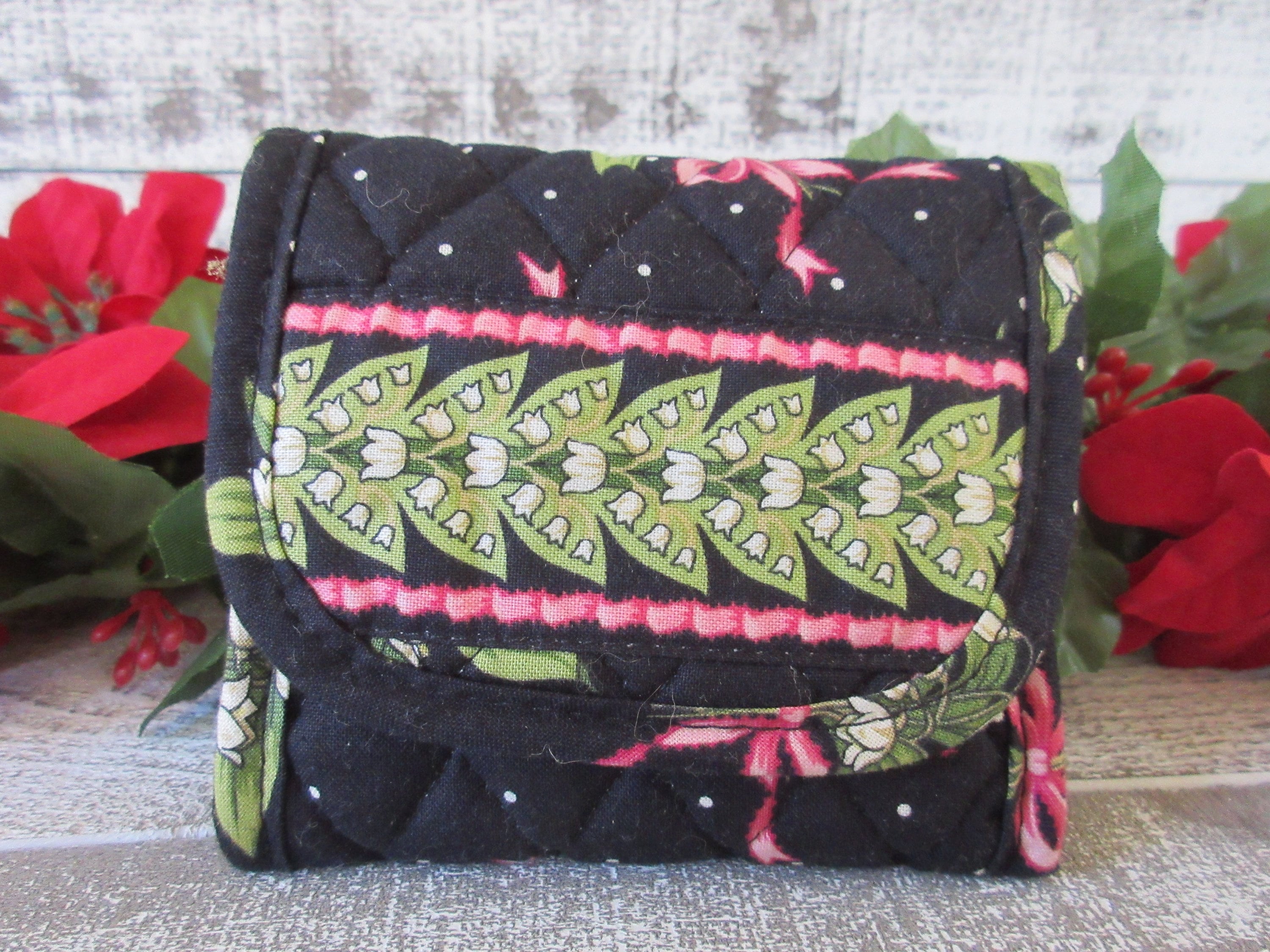 Floral Delight: Vera Bradley Tri-fold Wallet, Perfect for