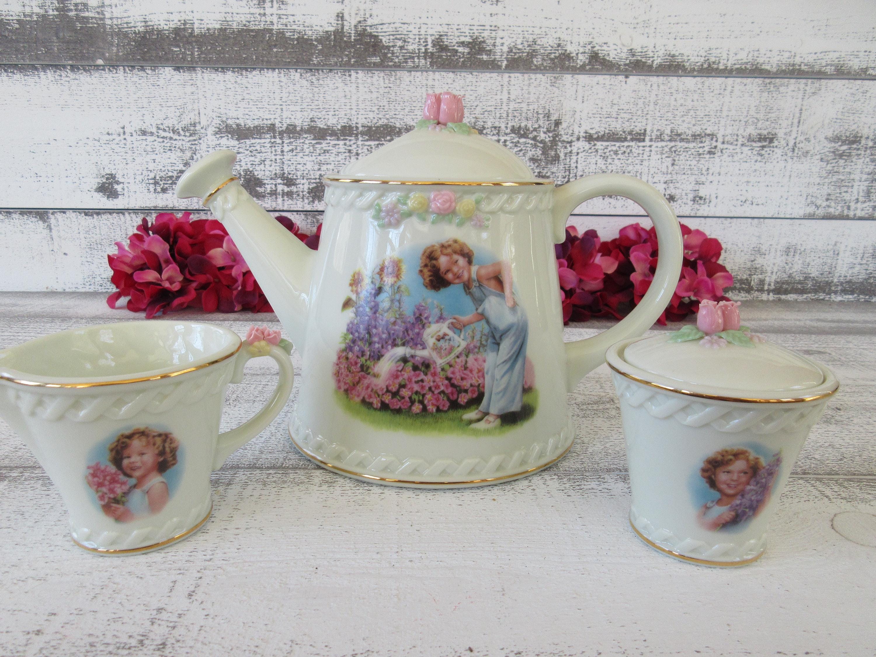 Shirley Temple Tea Set by Danbury Mint - Vintage Porcelain Set - Etsy
