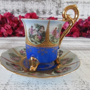 Elegant Royal Vienna Arnart Gold Moriage Demitasse Cup with Beehive Crown Mark