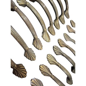 Amerock Vintage Brass Hardware Scallop Shell #1333 16 Piece Set