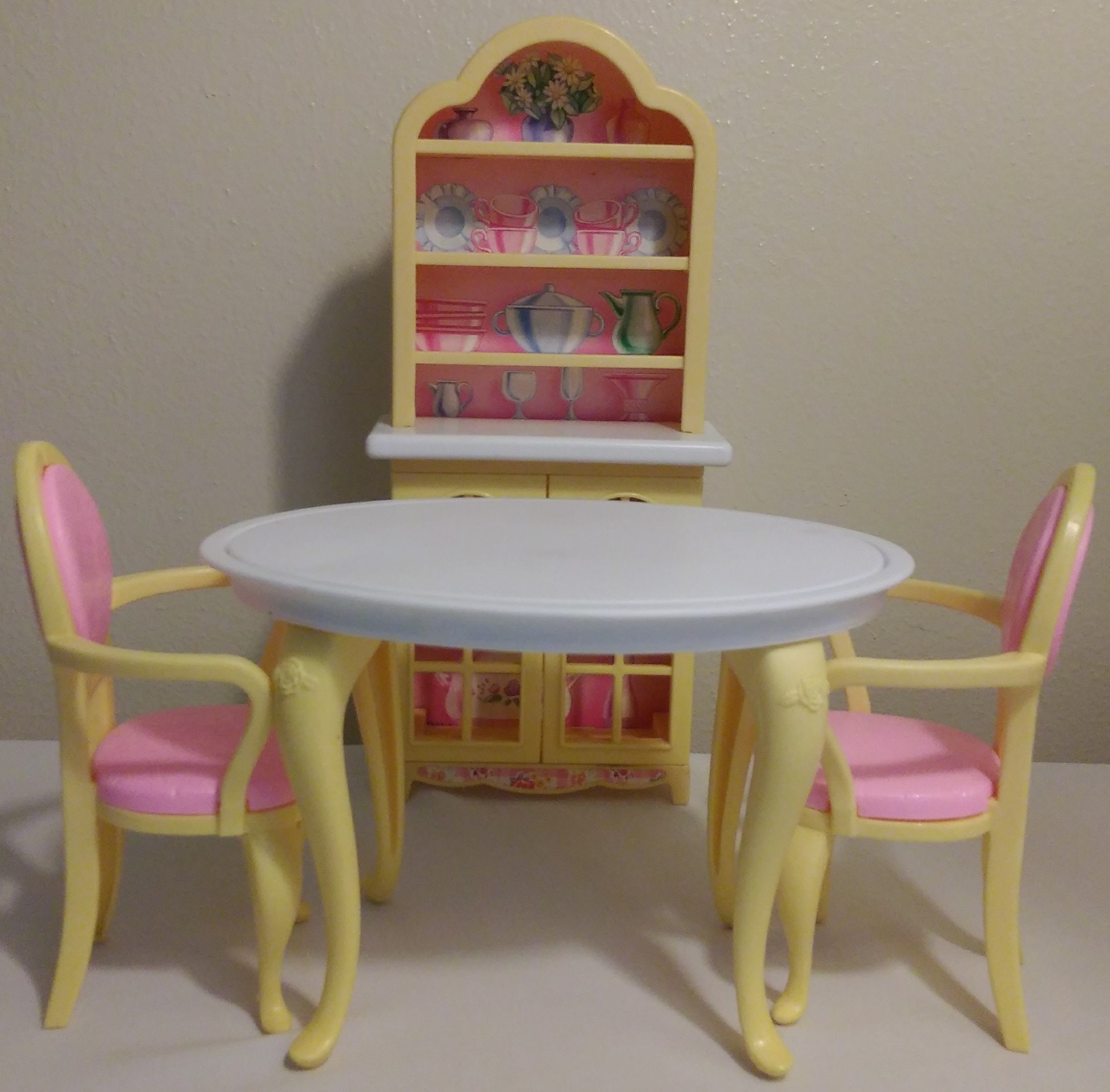 1996 Barbie Pretty Folding House Dining Table And Room Hutch 1996 Barbie Pretty Folding House Dining Table And Room Hutch China Cabinet Excellent Vintage Condition Dollhouse Furniture