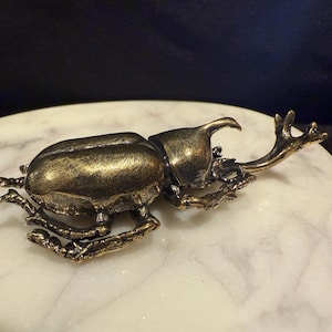 Small Egyptian Revival Style Cast Brass Scarab Beetle Figurine Trinket