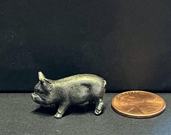 Pewter 841, pewter Mini farm pig .