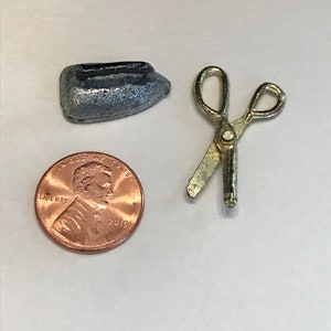 Vintage miniature iron and scissors.