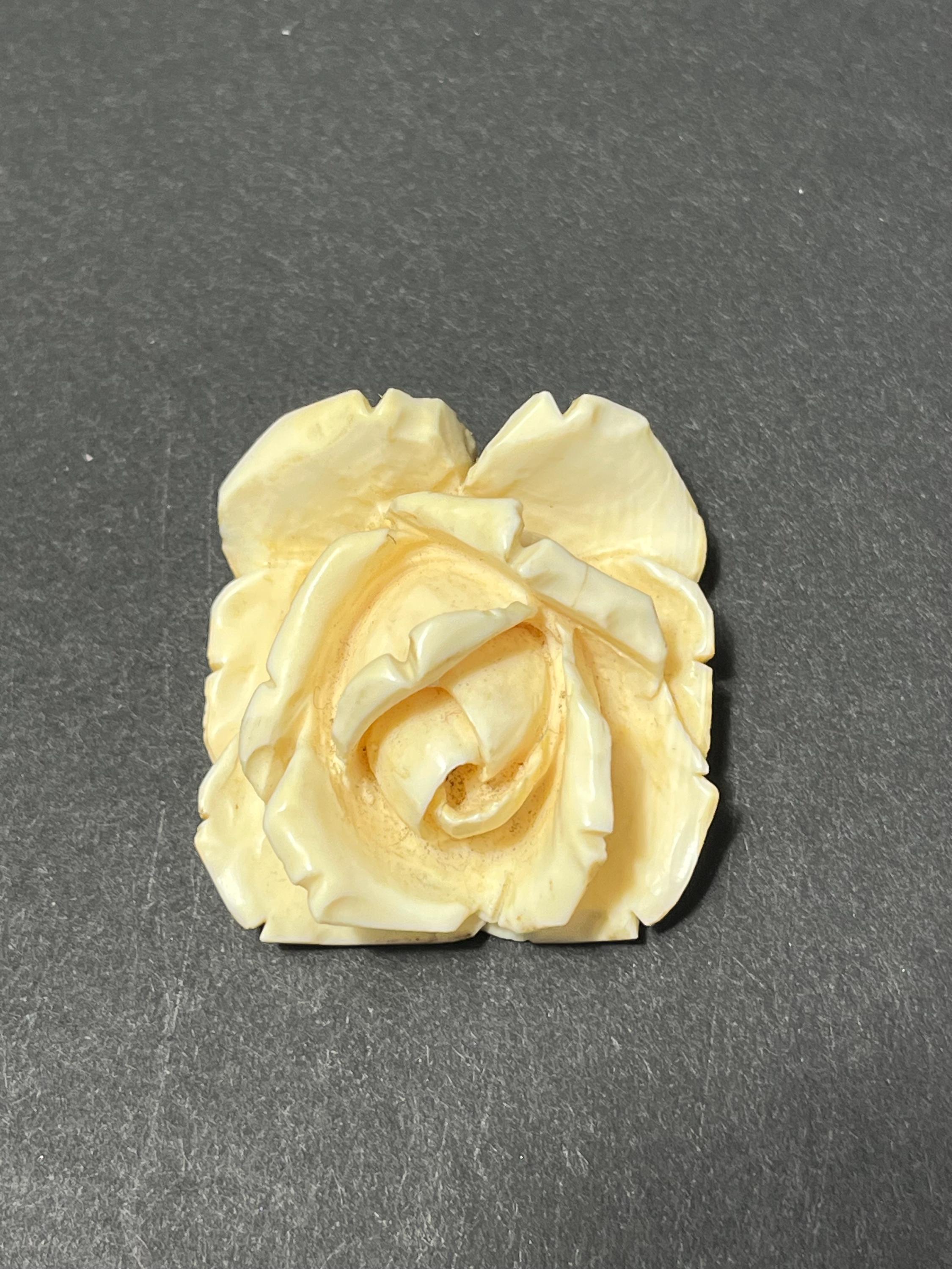 vintage-carved-bone-rose-pendant-art-deco-etsy